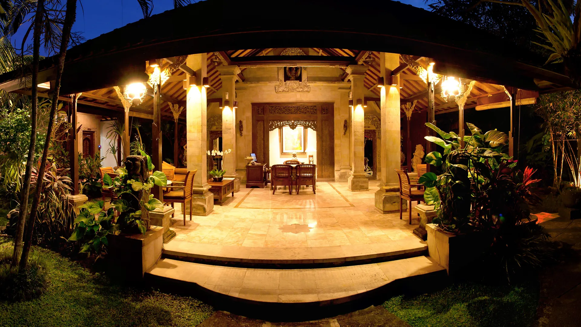 Bebek Tepi Sawah Restaurant & Villas Ubud  Resort