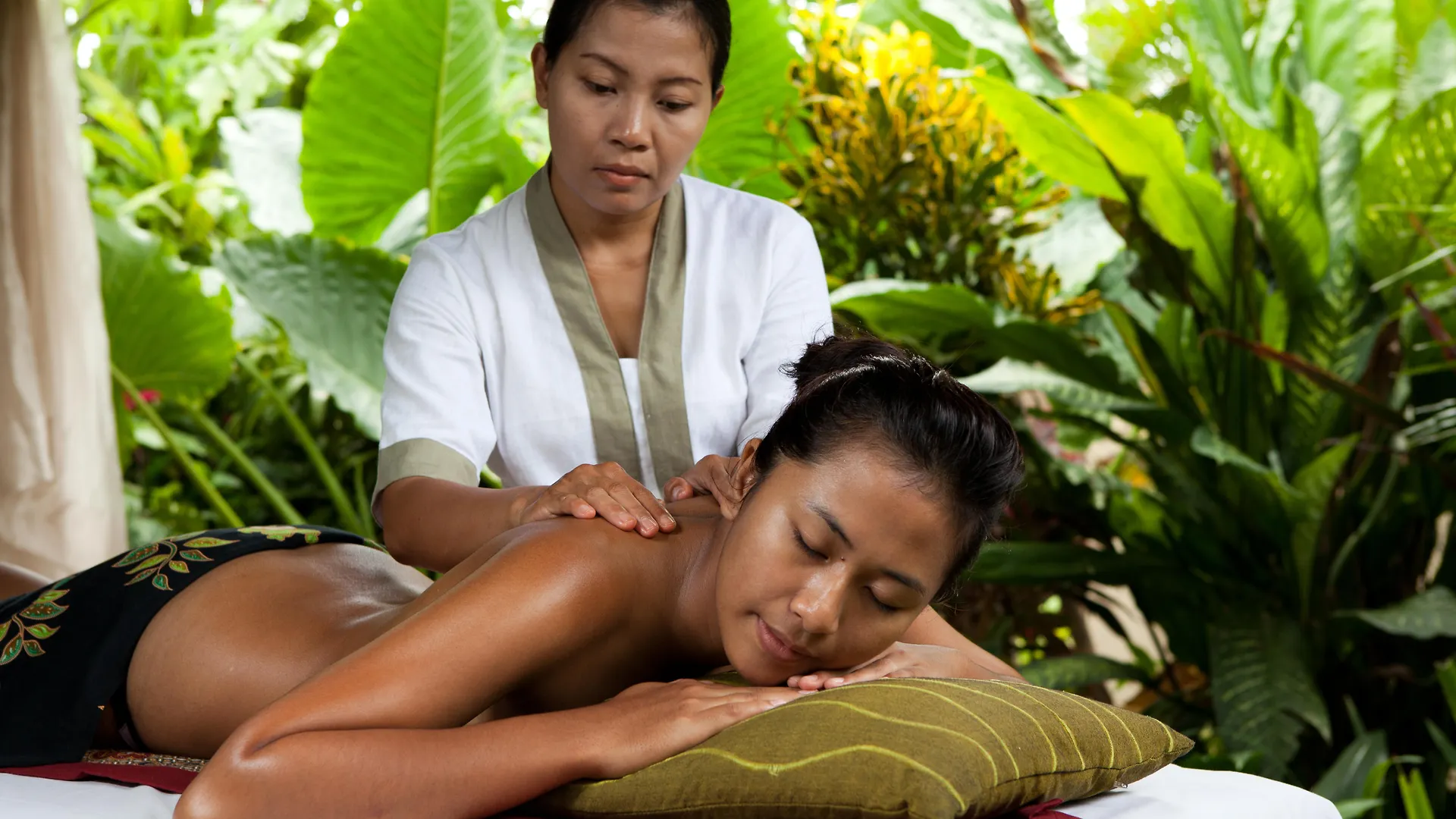 **** Resort Bebek Tepi Sawah Restaurant & Villas Ubud  Indonesia